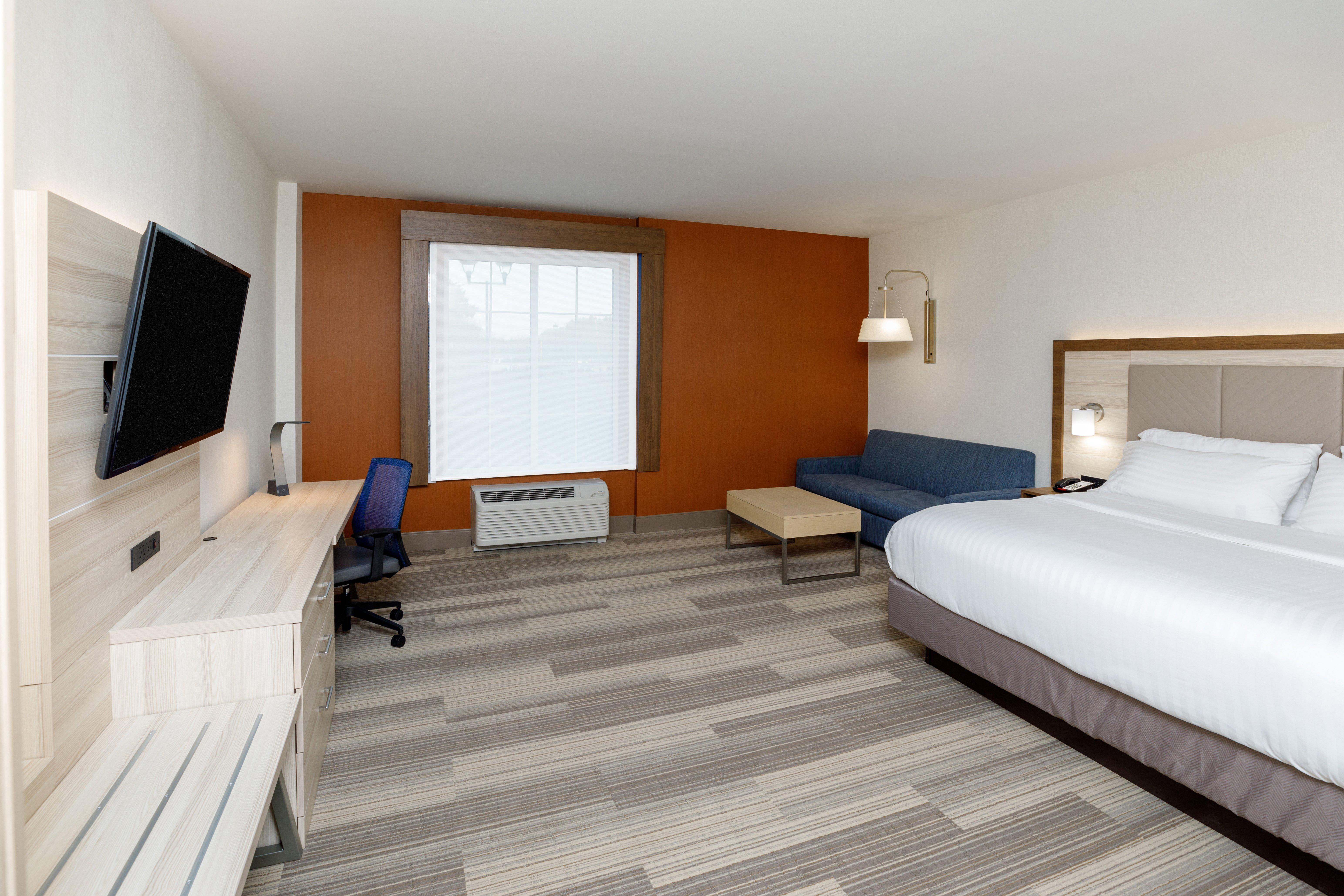 Holiday Inn Express & Suites - Sturbridge By Ihg Buitenkant foto