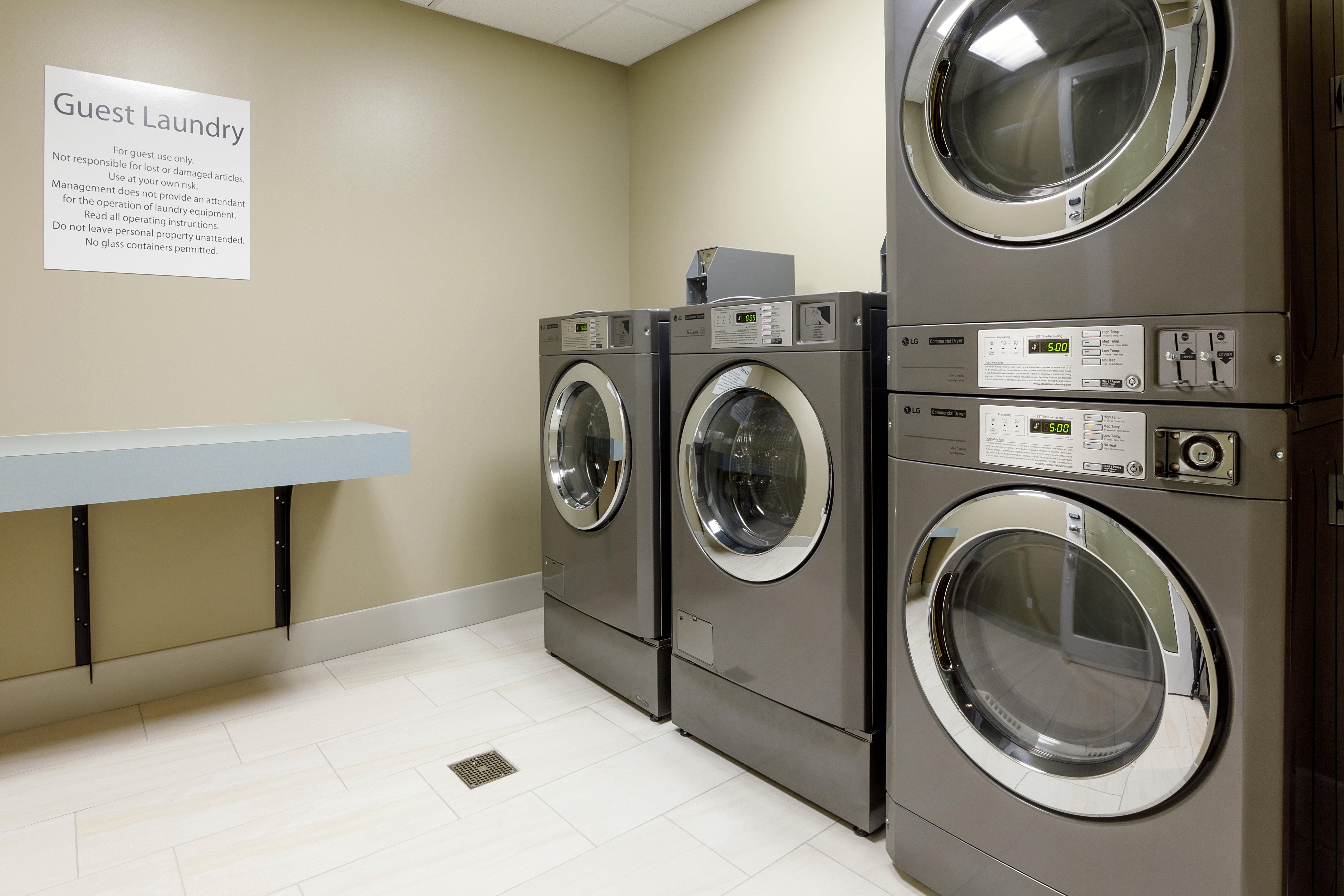 Holiday Inn Express & Suites - Sturbridge By Ihg Buitenkant foto