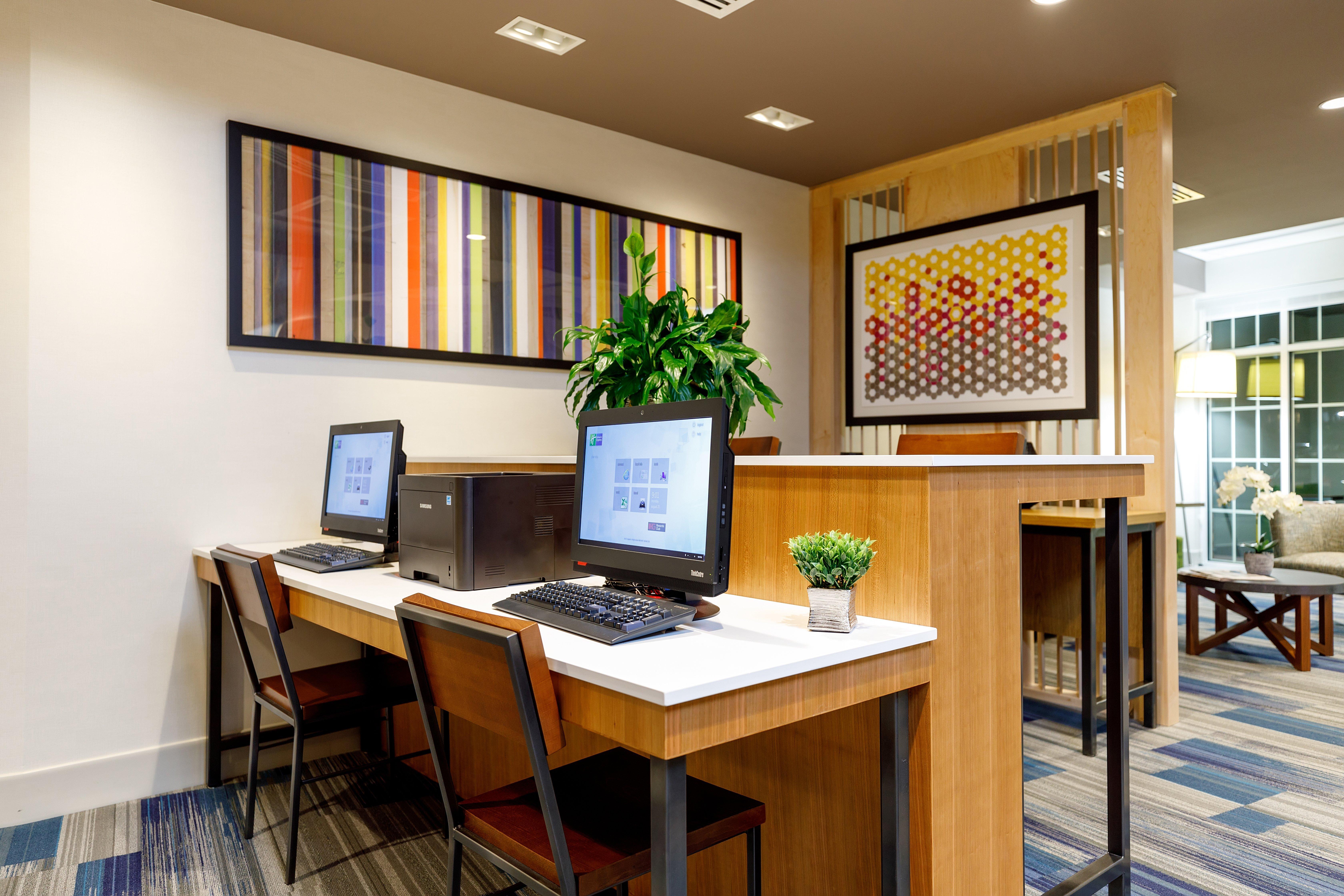 Holiday Inn Express & Suites - Sturbridge By Ihg Buitenkant foto
