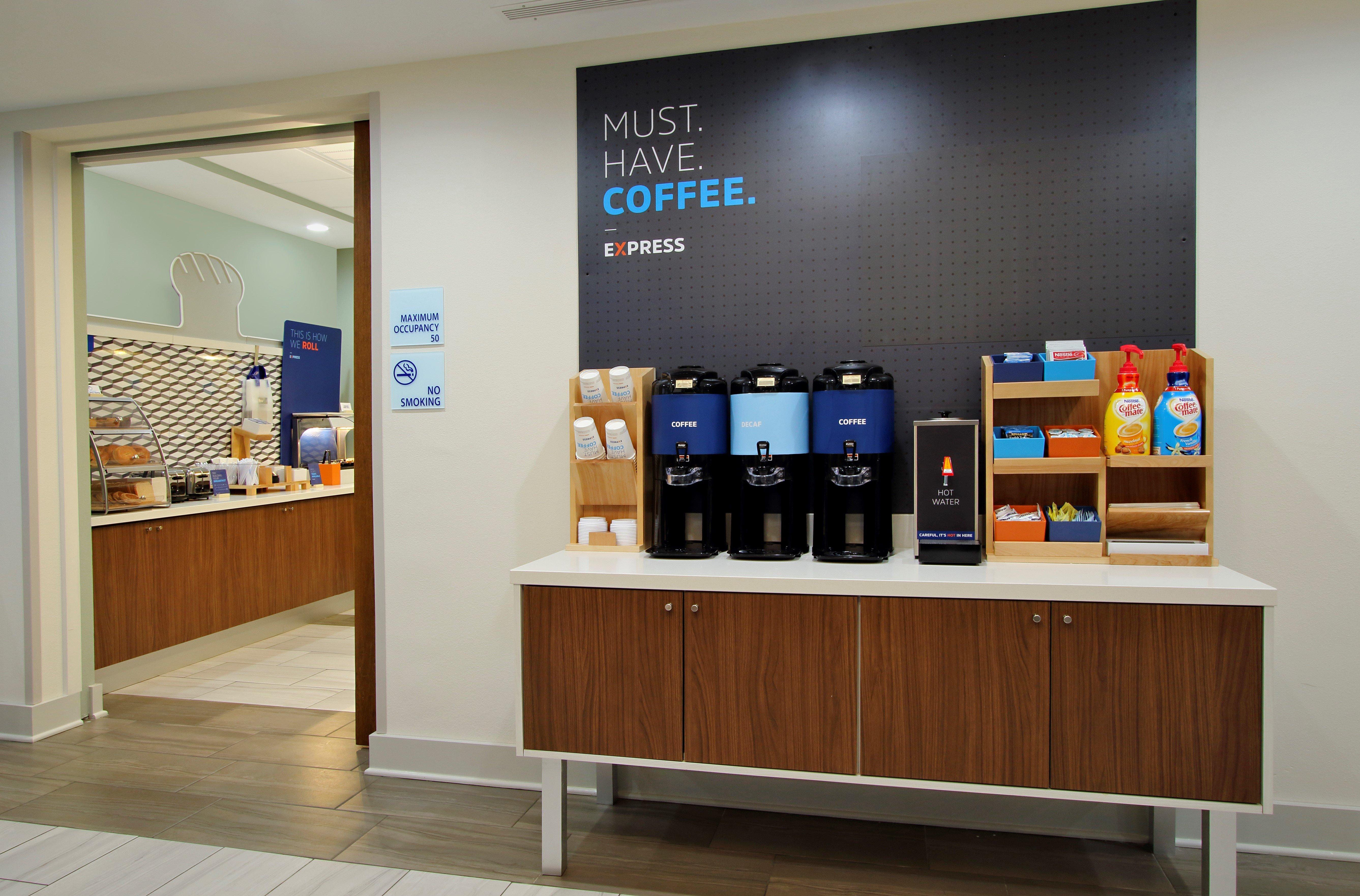 Holiday Inn Express & Suites - Sturbridge By Ihg Buitenkant foto