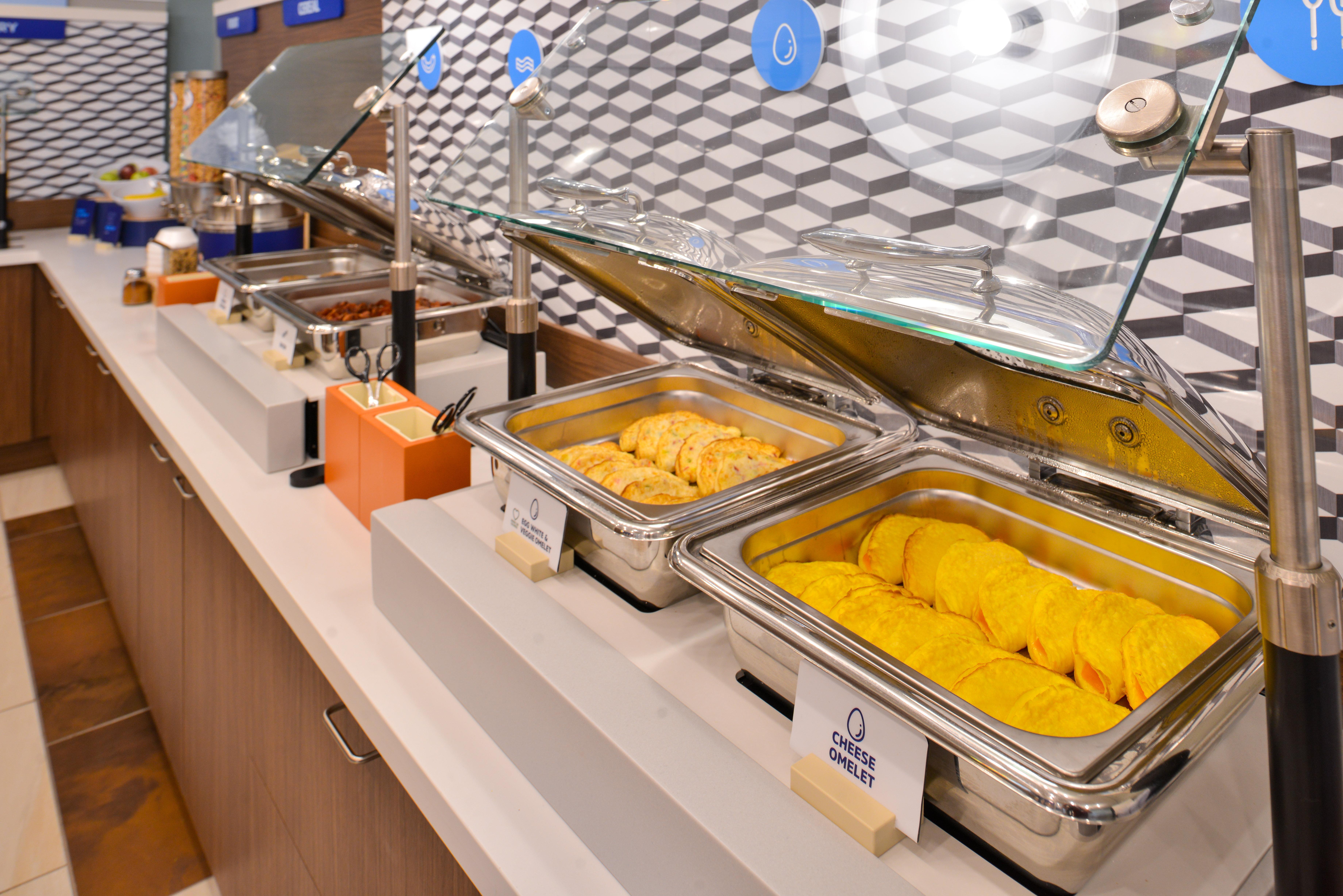 Holiday Inn Express & Suites - Sturbridge By Ihg Buitenkant foto